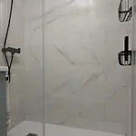 דירה Heco